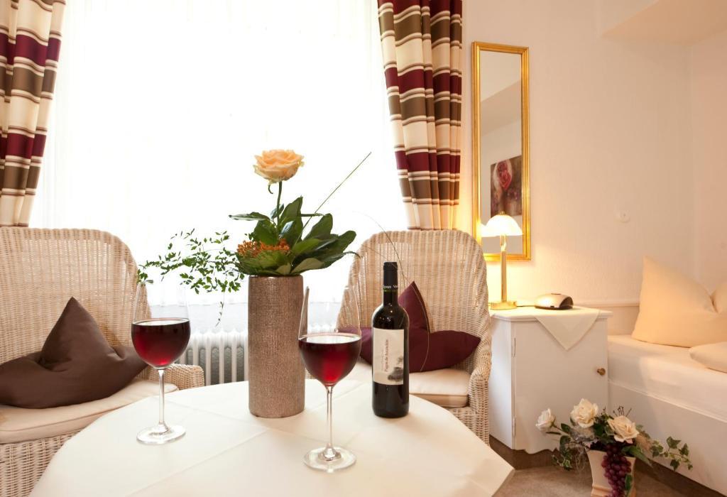Boutiquehotel Das Haus Am Walde Bad Bevensen Phòng bức ảnh