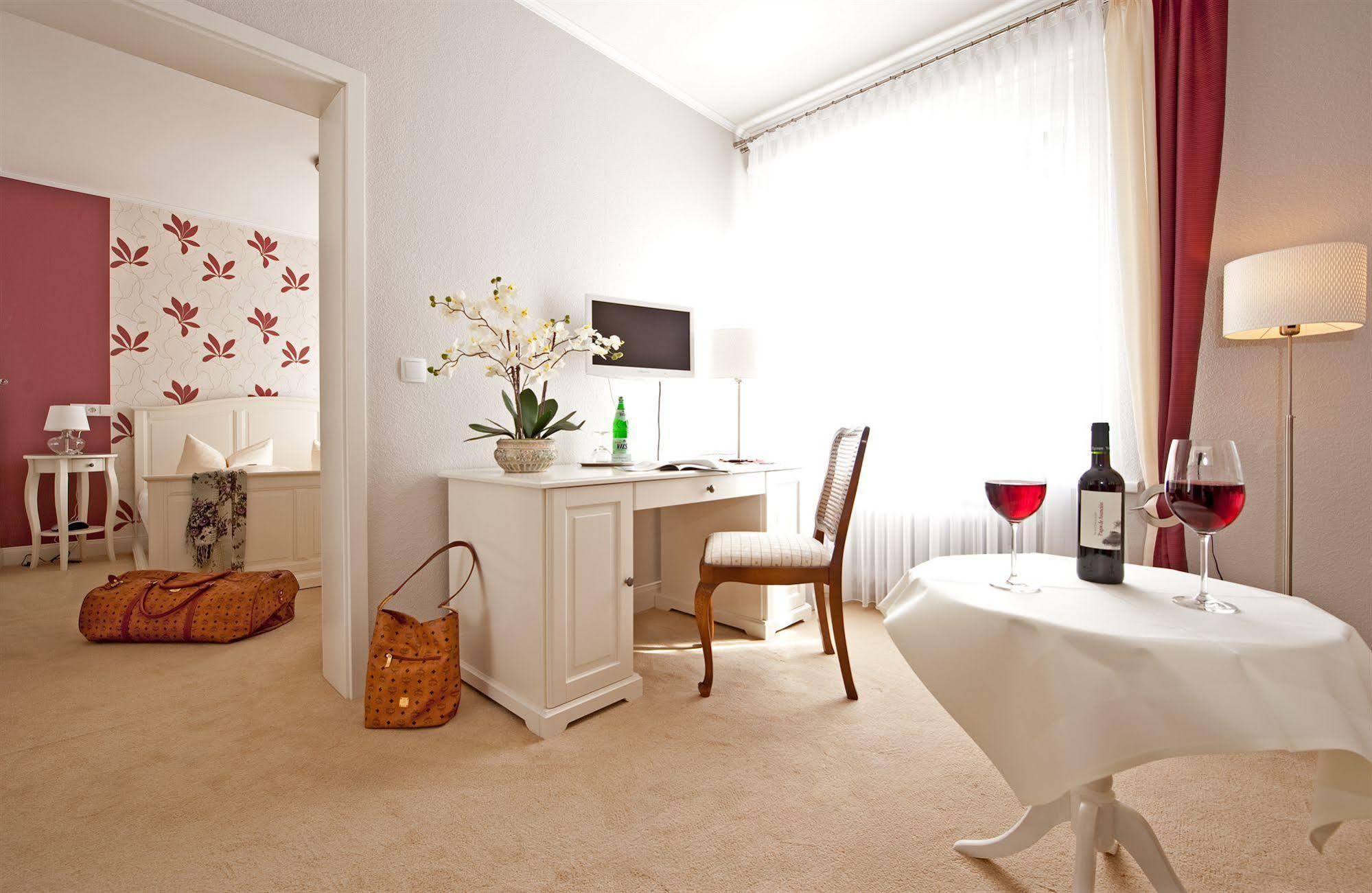Boutiquehotel Das Haus Am Walde Bad Bevensen Ngoại thất bức ảnh